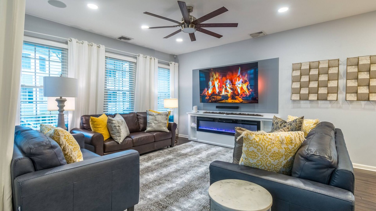 Atlantic City House | Luxury Beachside Vacation Getawayn-OceanView, King beds, Steps to beach, Casino