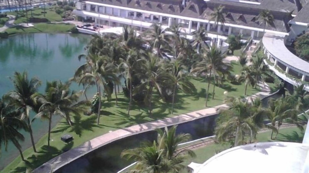 Playa Diamante Condo | Luxury & Beauty at the Grand Mayan Resorts Throughout Mexico