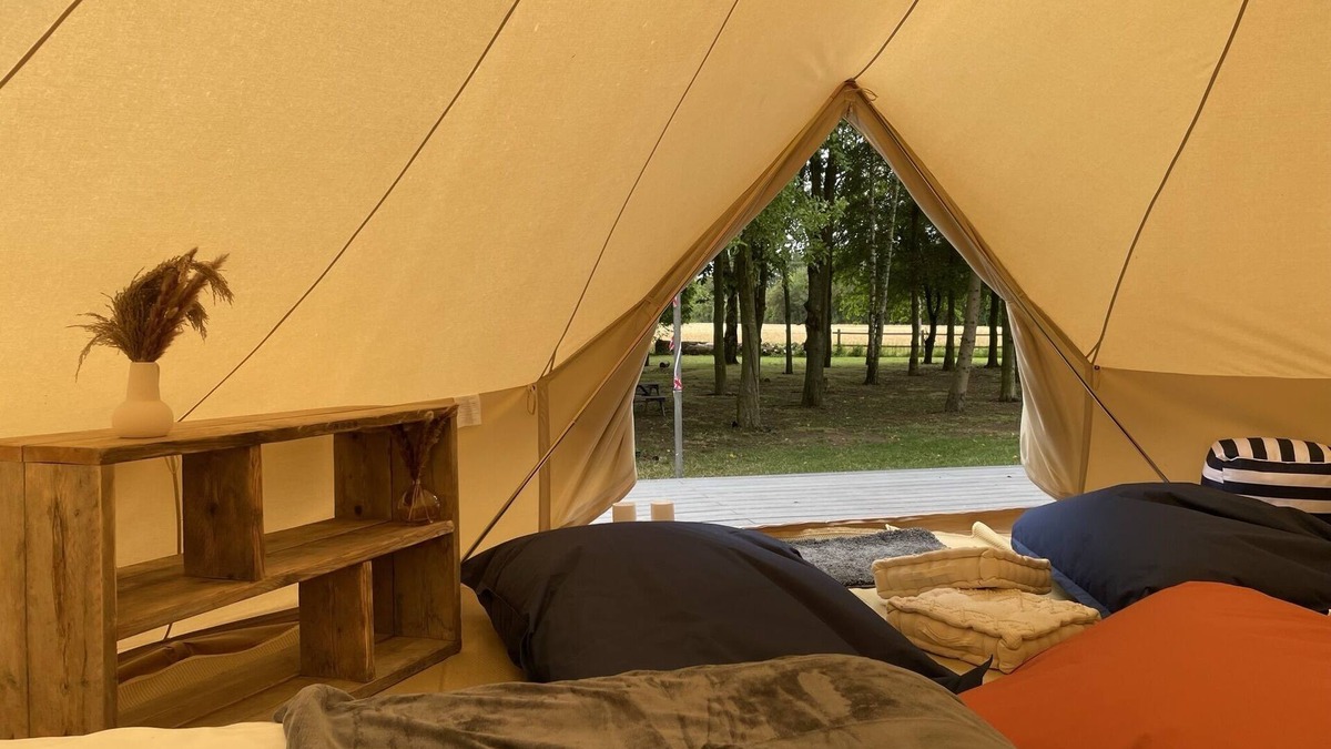 Toppesfield RV Rental | Luxury Bell Tent: Countryside Escape with Private Kitchen & Bathroom.