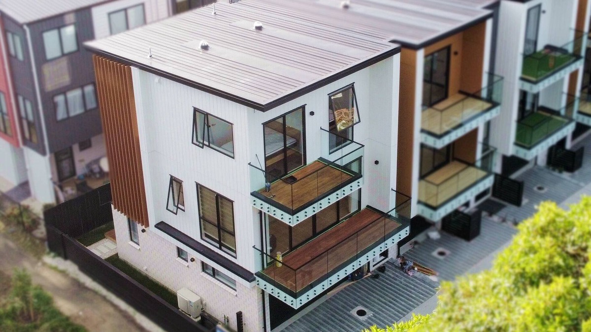 Saint Johns House | Luxury brand new designer living townhouse, 5 minutes too all amenities