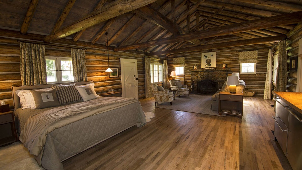 Hermosa Cabin | Luxury Cabin, Glamping Barn & Tipi, 1/3 mi creek, trout pond & swimming hole