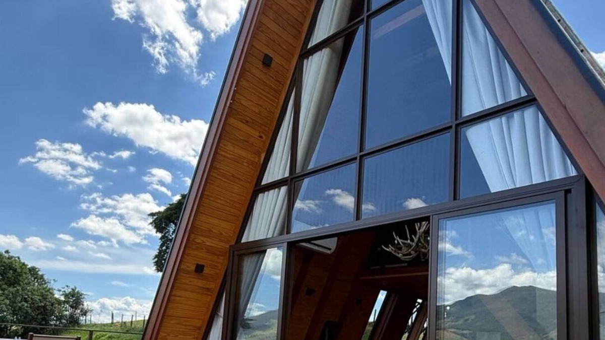 Itanhandu Cabin | Luxury Cabin in the Mountains - Lavender Cabin