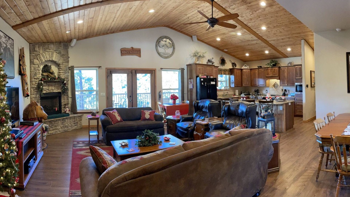 Ruidoso House | Luxury Cabin! Upper Canyon Lookout -Sierra Blanca view close to town