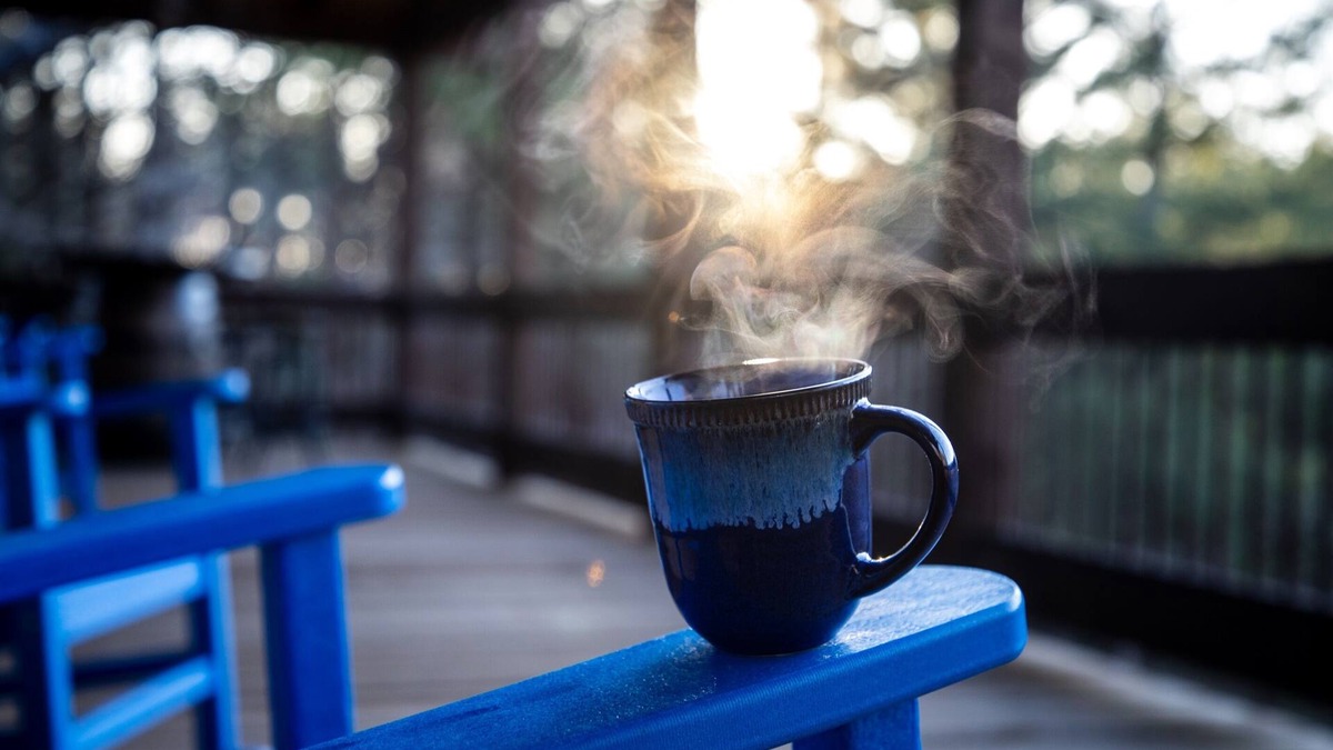 Epworth Cabin | Luxury Cabin w/Hot Tub, FP, all king beds & covered decks – Near Wineries!