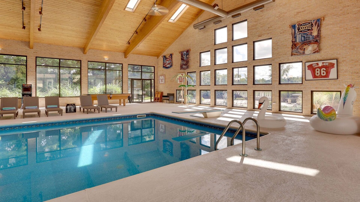 Canfield House | Luxury Canfield Getaway w/ Theater & Tennis Court!