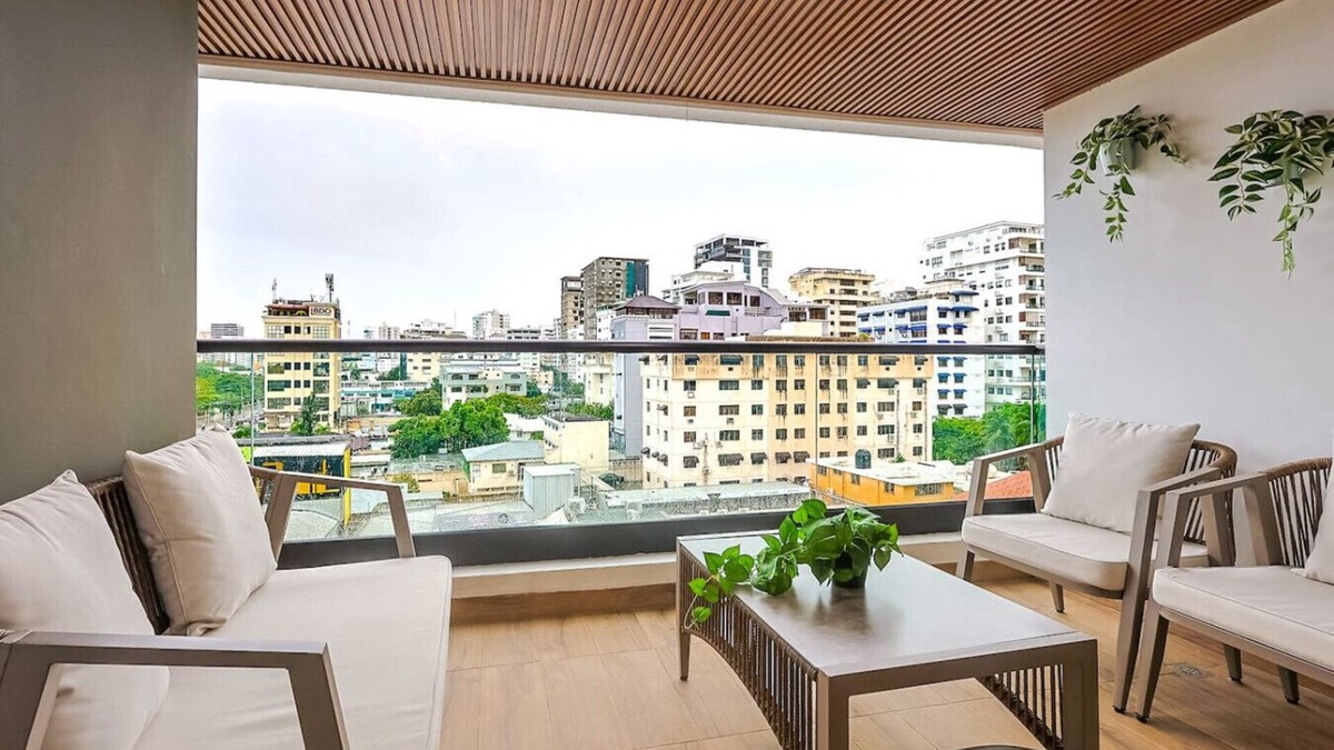 La Arboleda Apartment | Luxury Centric Apt with Pool, Full AC, Fast Wi-Fi, Stunning City Views