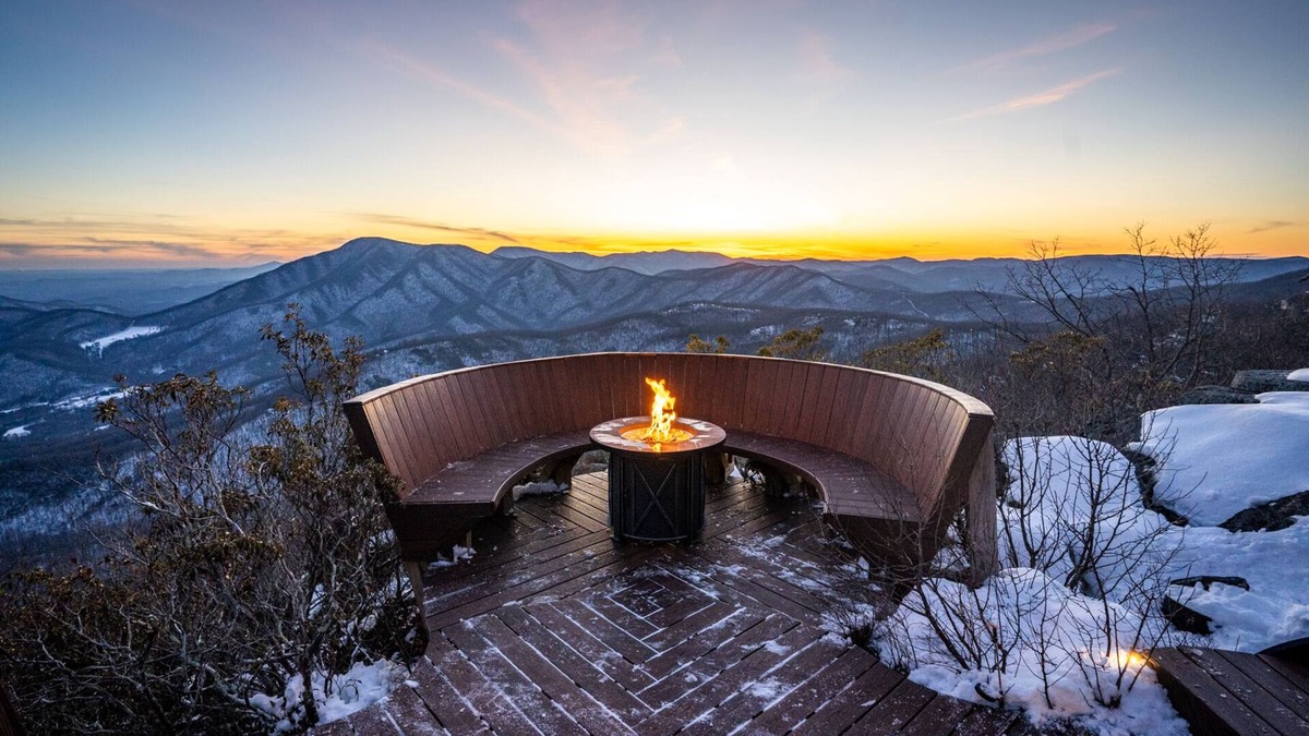 Wintergreen Ski Chalet | Luxury Chalet, Best Views in Virginia