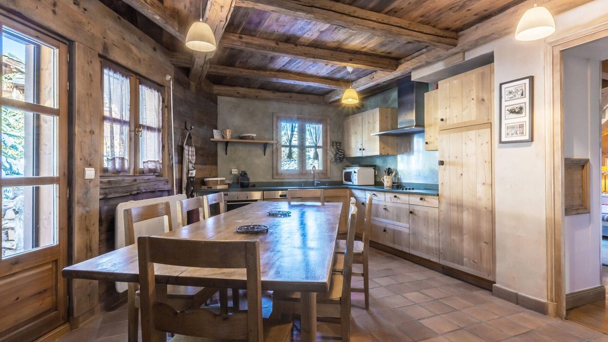 Courchevel Ski Chalet | Luxury Chalet for 10 with Ski-In/Ski-Out Access, Fireplace, and Private Garage in Courchevel Village