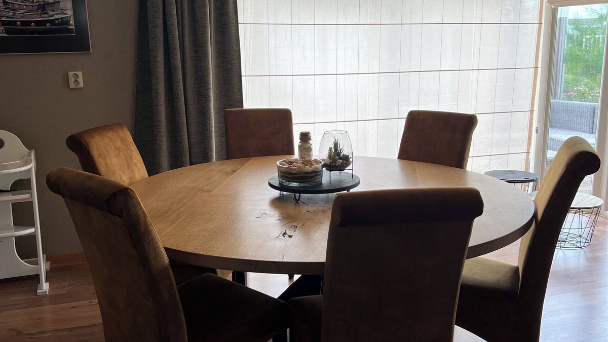Breskens Ski Chalet | LUXURY CHALET FOR 5 PEOPLE WITHIN WALKING DISTANCE OF THE SEA AND BEACH