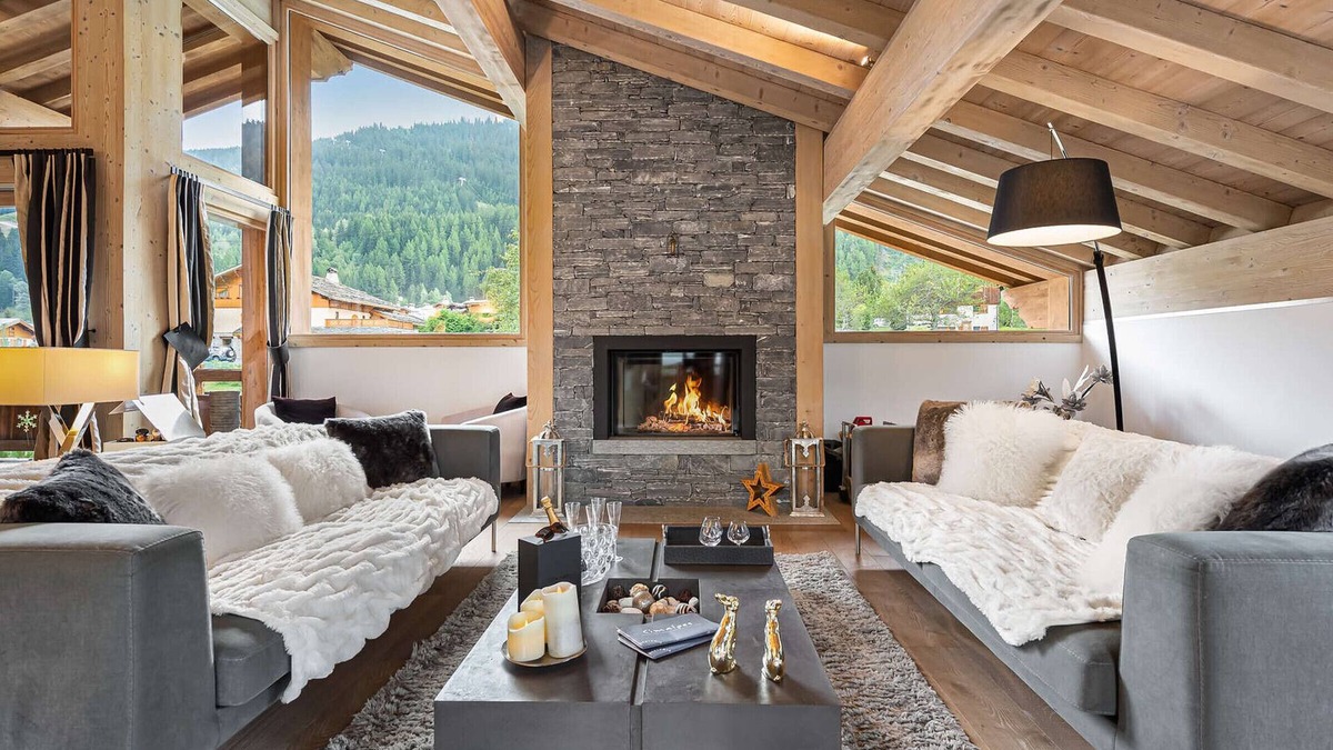 Le Praz Ski Chalet | Luxury Chalet with Pool, Sauna & Hammam in Courchevel