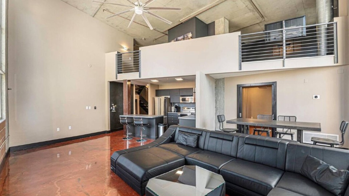 Golden Triangle Apartment | Luxury City Loft w/Breathtaking Mountain Views in Golden Triangle Art District