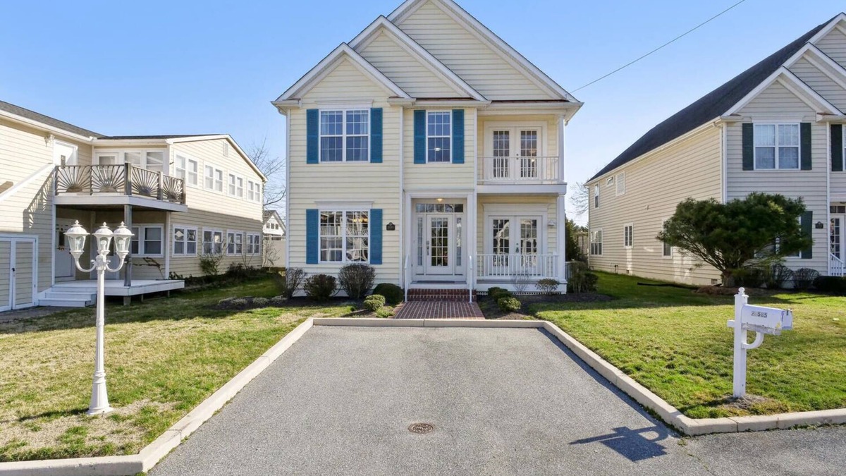 Rehoboth Beach House | Luxury coastal living < 1 mile to Rehoboth Beach boardwalk and Dewey Beach!
