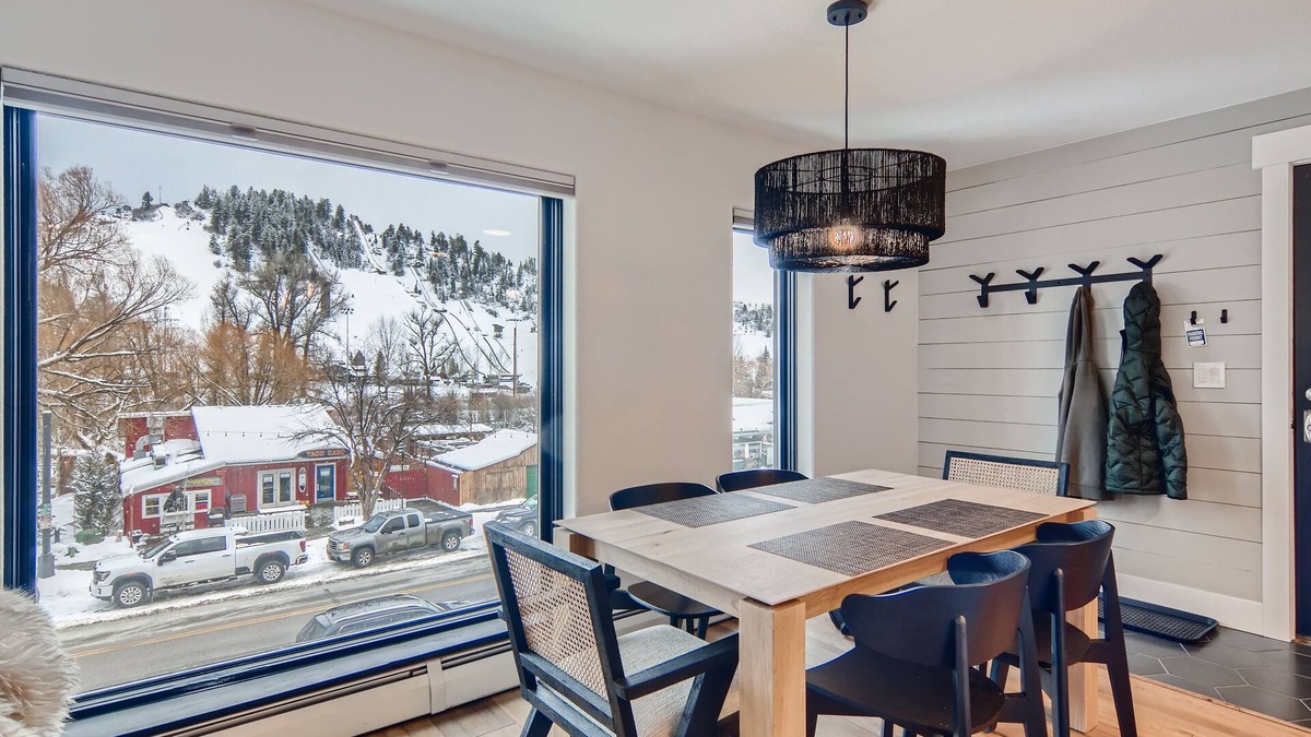 Downtown Steamboat Springs Condo | Luxury Condo within walking distance to all the restaurants, shopping and bars.