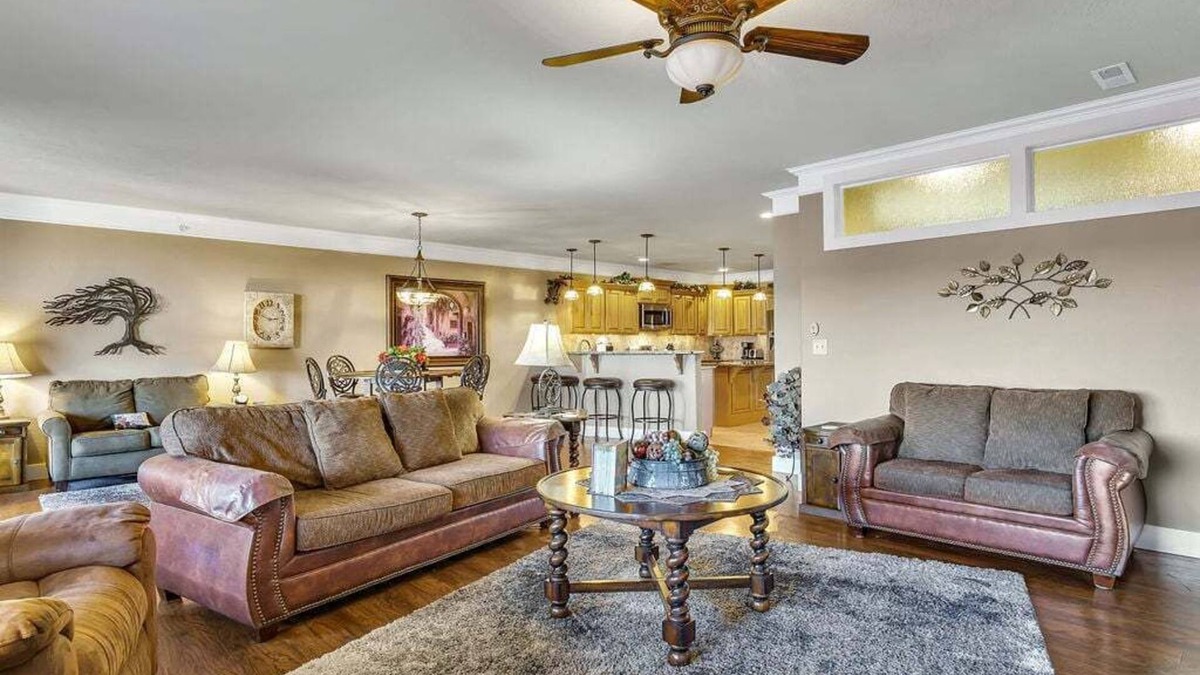 Indian Point Condo | Luxury Condo- Very Spacious-Fantastic Lake Views! Treehouse 1411!