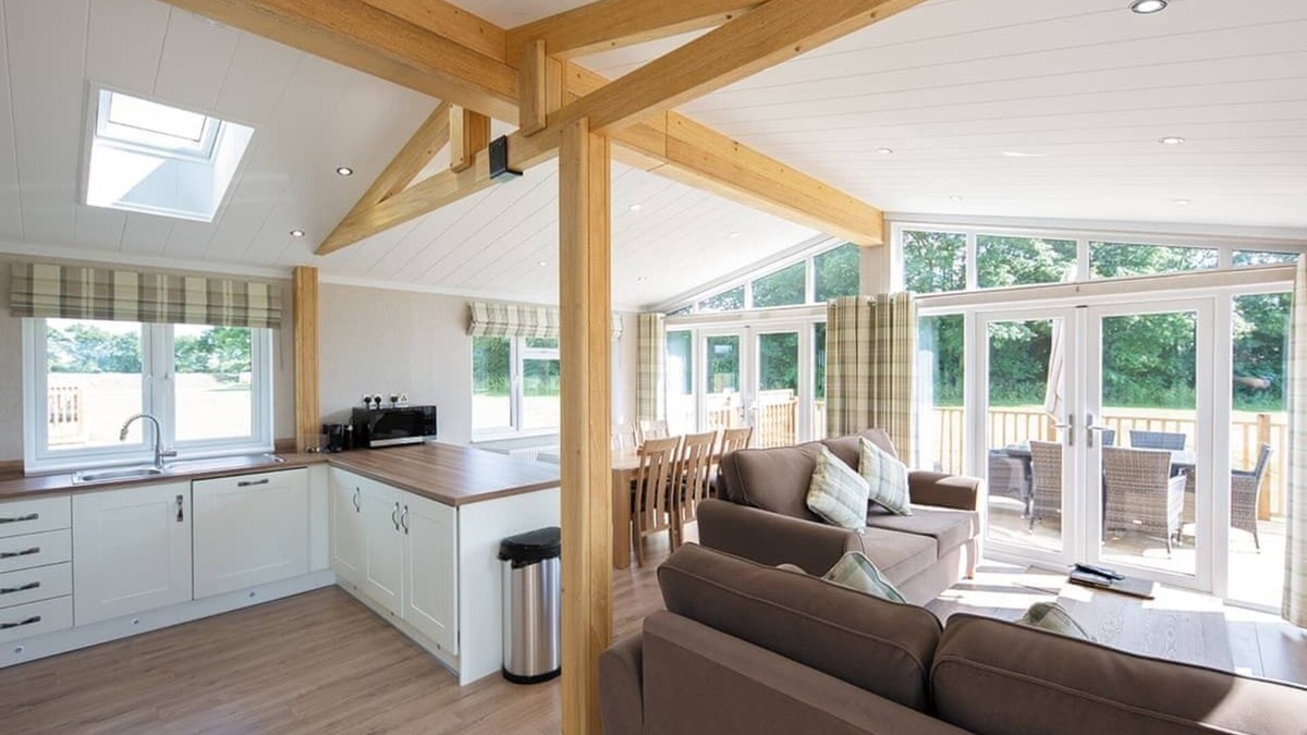 Diss Ski Chalet | Luxury contemporary lodge.
