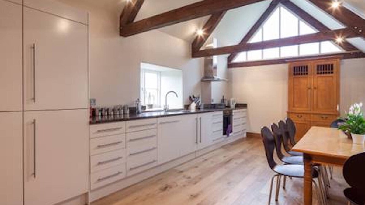 Faringdon House | Luxury cottage in idyllic setting (Sleeps 6)