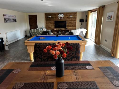 Leyland House | Luxury Country Lodge in Bretherton - Sleeps 4