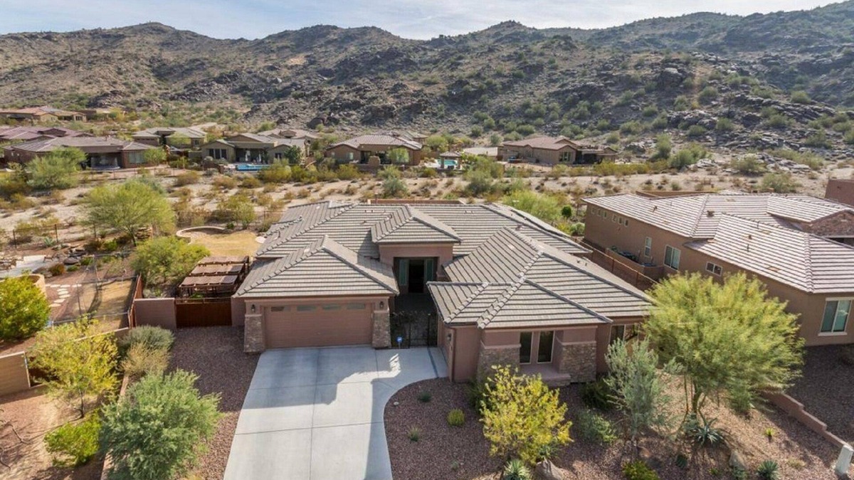 South Mountain House | Luxury Desert Retreat — Monthly Stays with Flexible Pricing Options 50% Discount