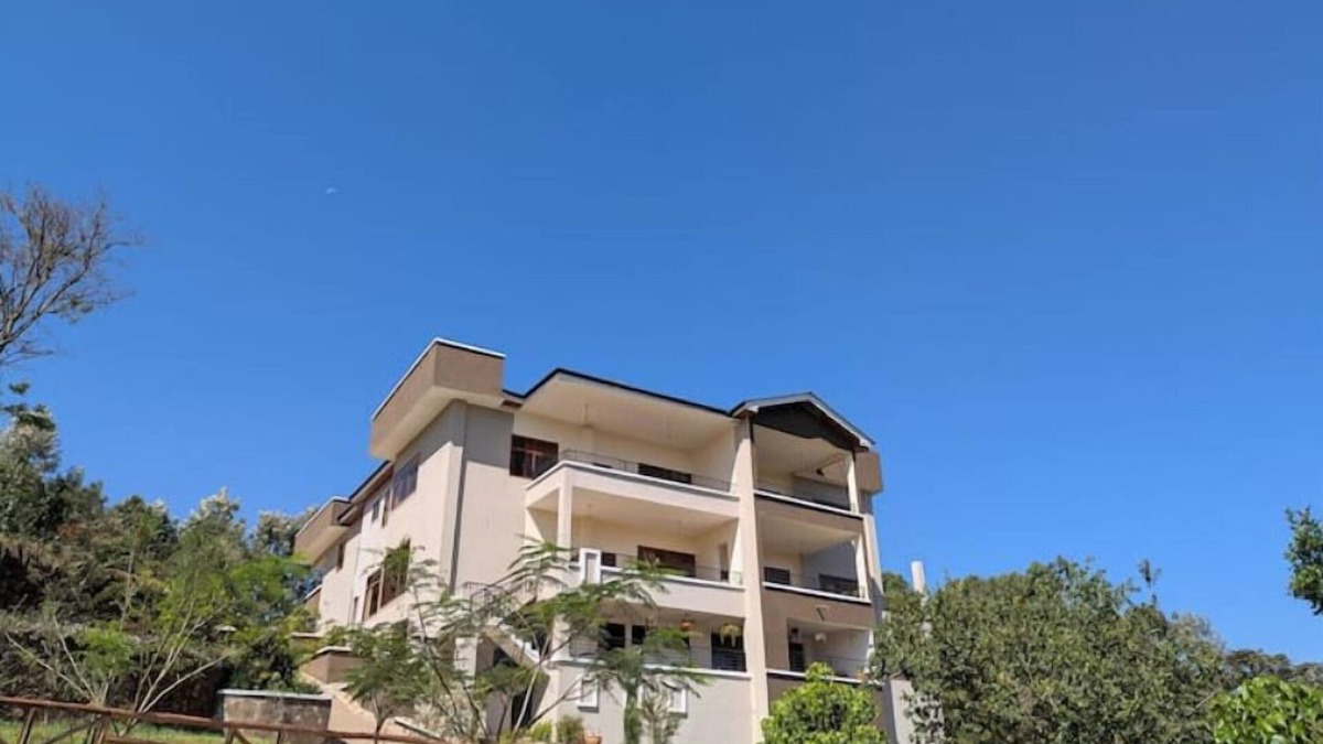 Ongata Rongai Cabin | Luxury Double Room in Karen Nairobi