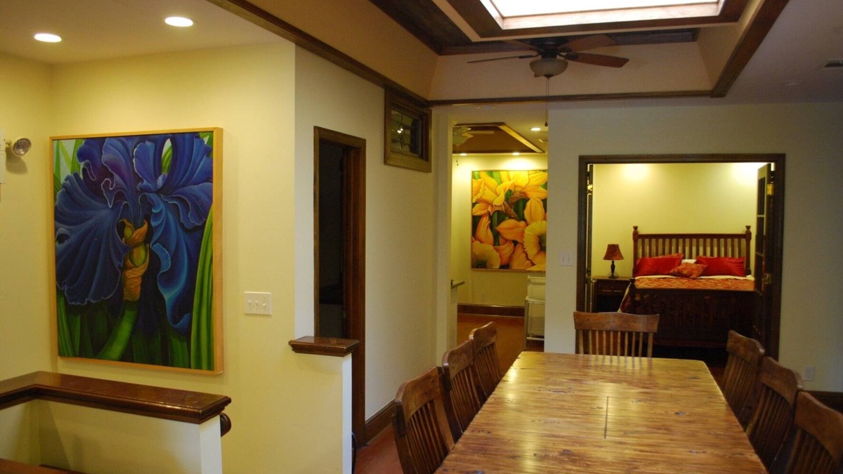 Athens Apartment | Luxury Downtown Athens Apartment Overlooking Historic North Campus