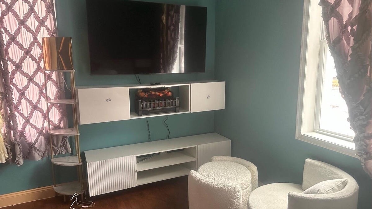 Clearfield Apartment | Luxury Downtown Condo