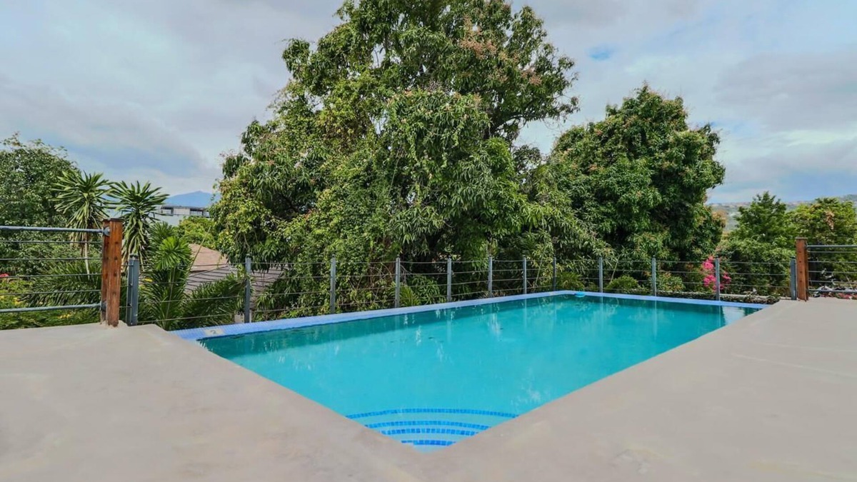 New Kingston Condo | Luxury DreamCondo with Pool!