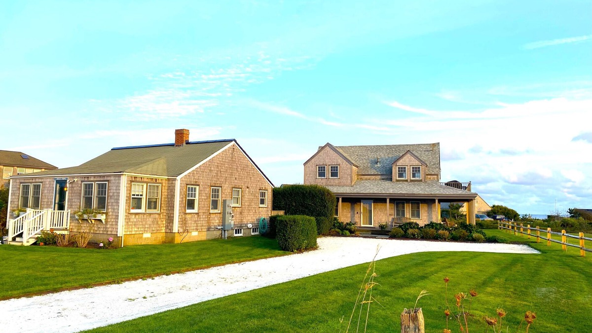 Madaket House | Luxury Dreamy Madaket Destination - Beachside, Ocean Views & Lifelong Memories