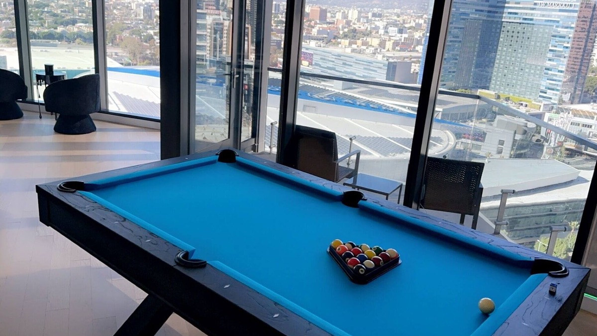 Vernon Apartment | Luxury DTLA Sky Rise with City View, 2 BDR, with Pool Table & Balcony