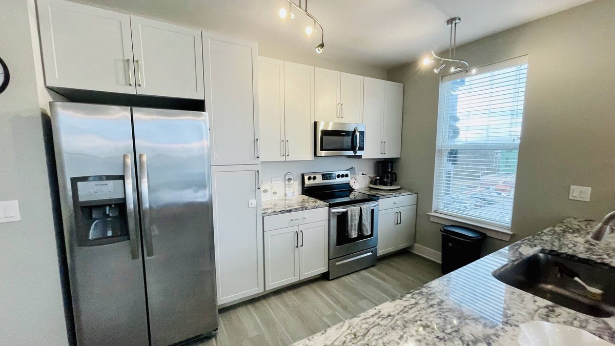 King of Prussia Apartment | Luxury Escape: 3 Bed 2 Bath Oasis in Vibrant King of Prussia