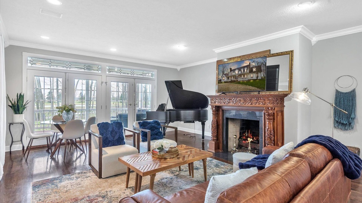 Shaftsburg House | Luxury Escape at the Estate at Williamston near MSU