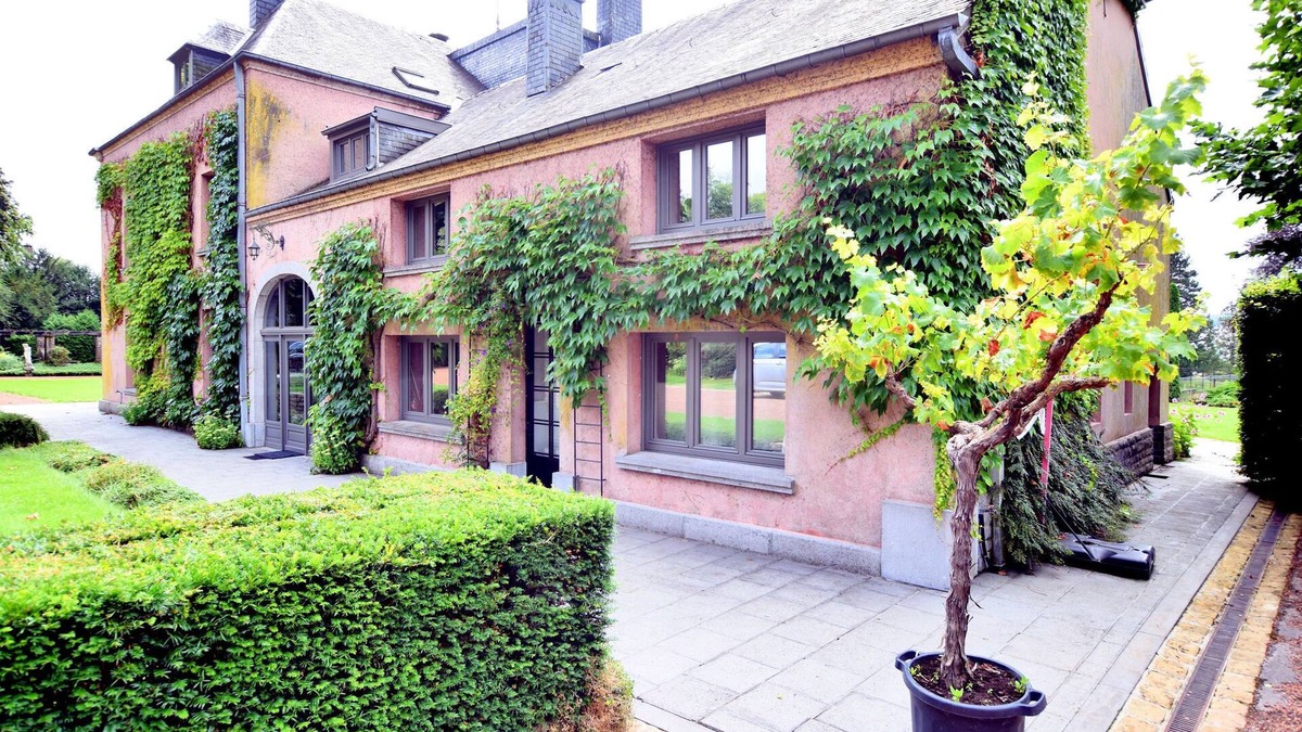 Jamoigne Other | Luxury Estate with Pool & Spa