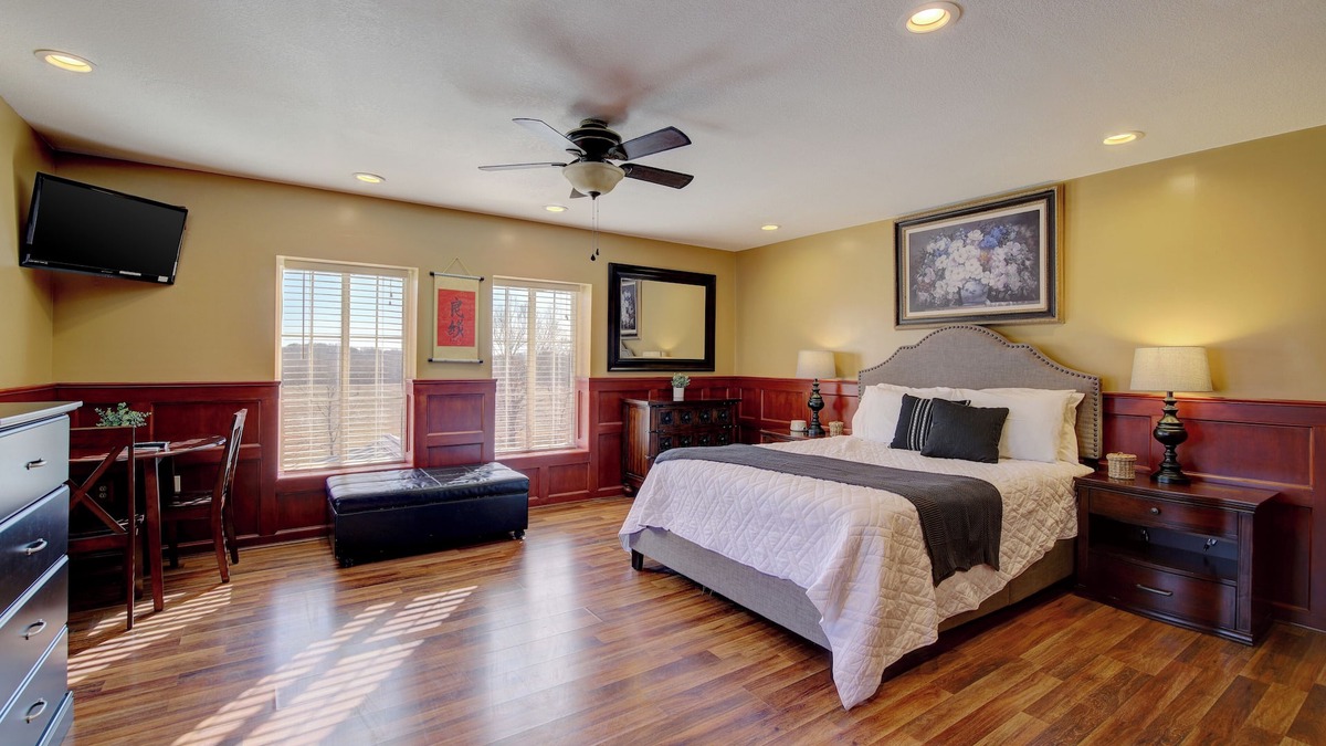 New Market Apartment | Luxury European Style Executive Large Apartment A Near Sevierville