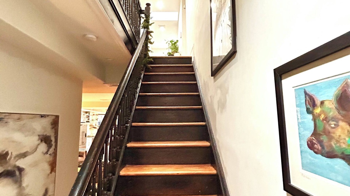 Ocean Hill House | Luxury Extended Stays. King Beds. 3 Bedrooms. Manhattan 20 Mins. 5 Subway Lines