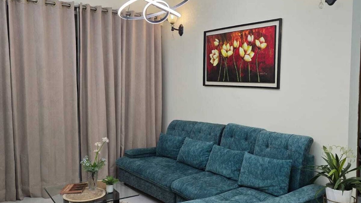 Banani Apartment | Luxury family friendly 3BHK apt Near Banani 11 & Gulshan Hotspots,