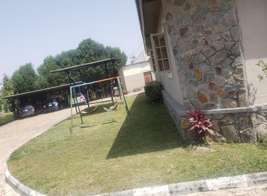 Bukuru House | Luxury family home very ideal for family vacation, short or long-term stay in Jos, Nigeria