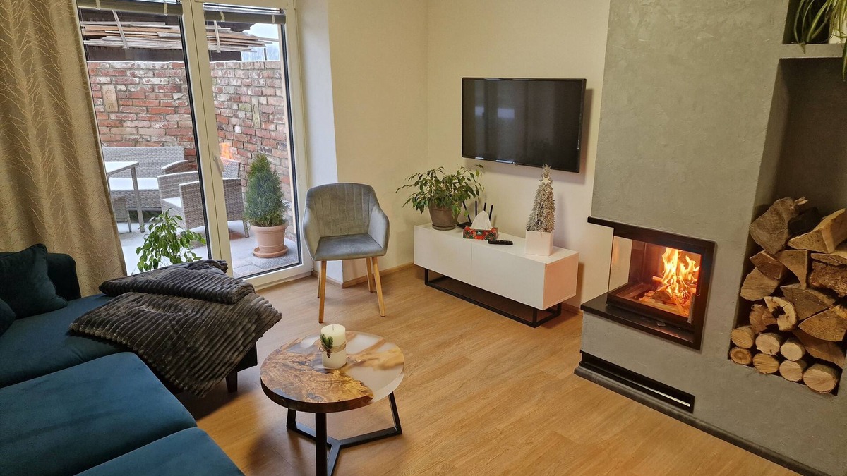 Hlusovice House | Luxury family house by the pound - 10 min to Olomouc center