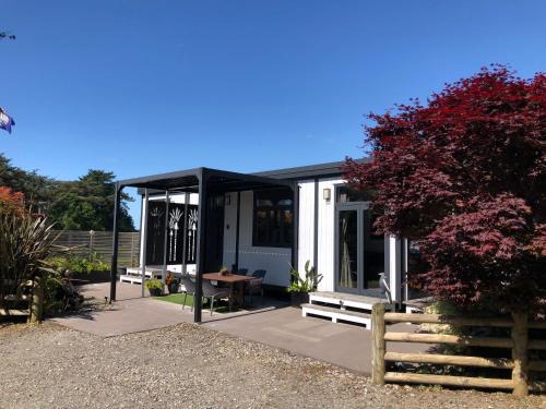 Egmont Village House | Luxury Farm Escape Tiny Home New Plymouth-Egmont Village