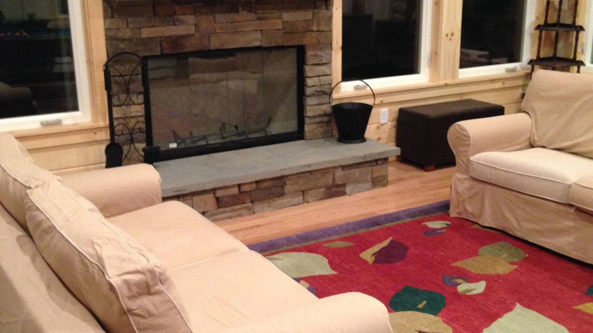 Lenox Dale House | Luxury Fox Hollow Estate Home on Laurel Lake - Dream Location, Hot Tub, Kayaks+
