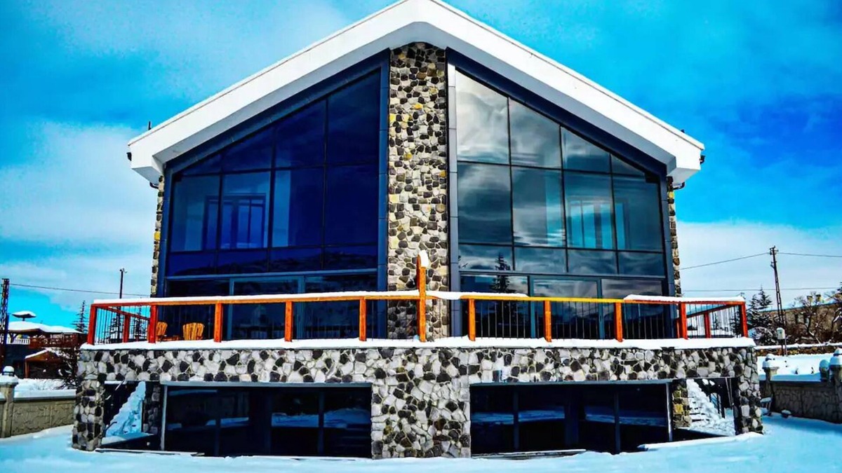 Melikgazi Ski Chalet | Luxury French Ski Chalet near Cappadocia