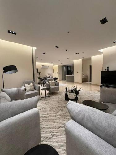 Al Khobar Apartment | Luxury furnished apartment شقة فاخرة الخبر-الحمراء