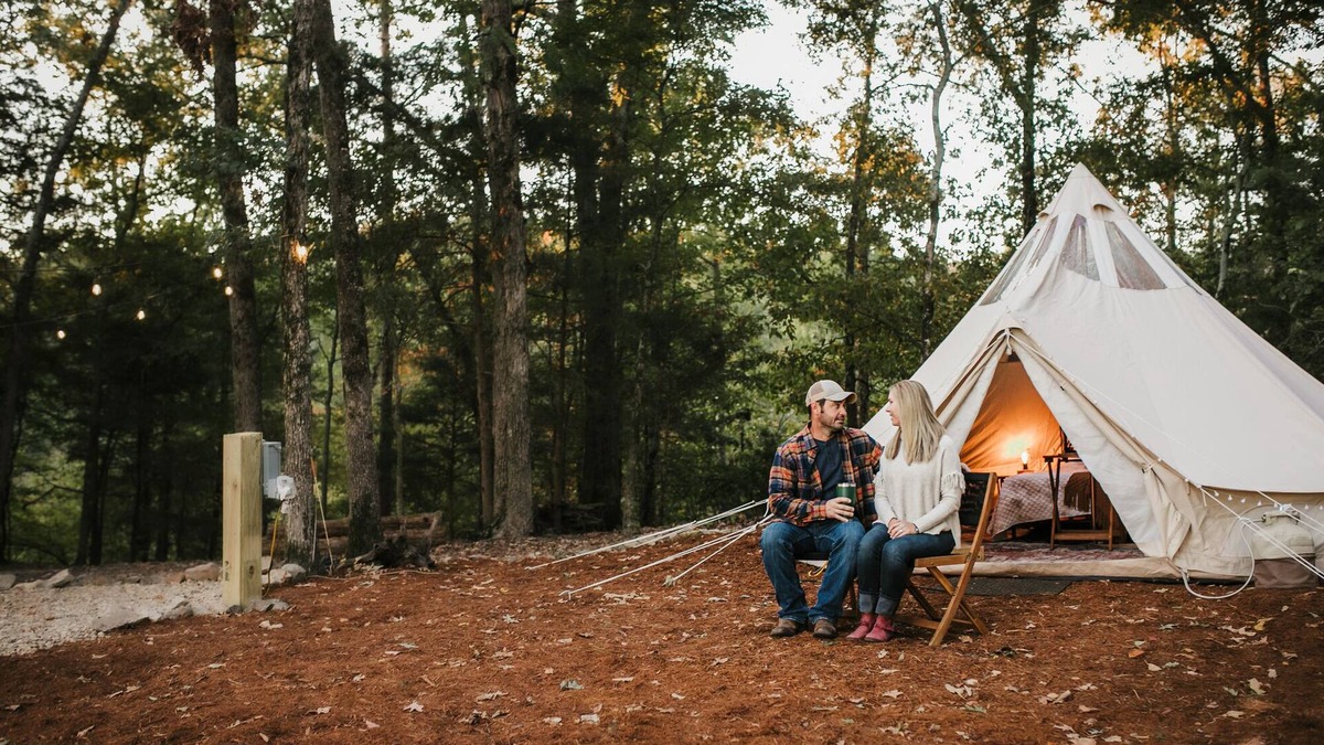 Mena Resort | Luxury Glamping tent in Ouachita Mountains