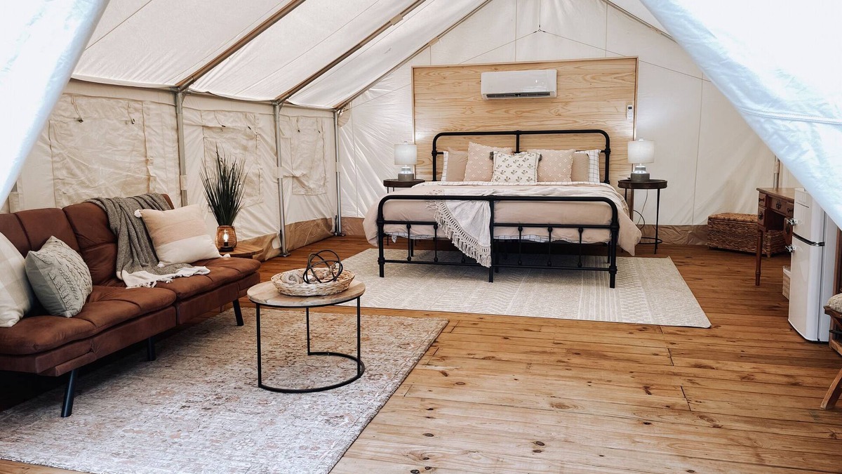 Mena Resort | Luxury Glamping tent in Ouachita Mountains
