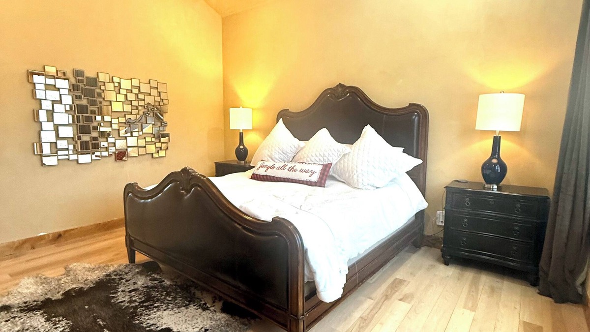 Three Peaks House | Luxury Golf/Nordic front 3-bedroom house in serene Silverthorne