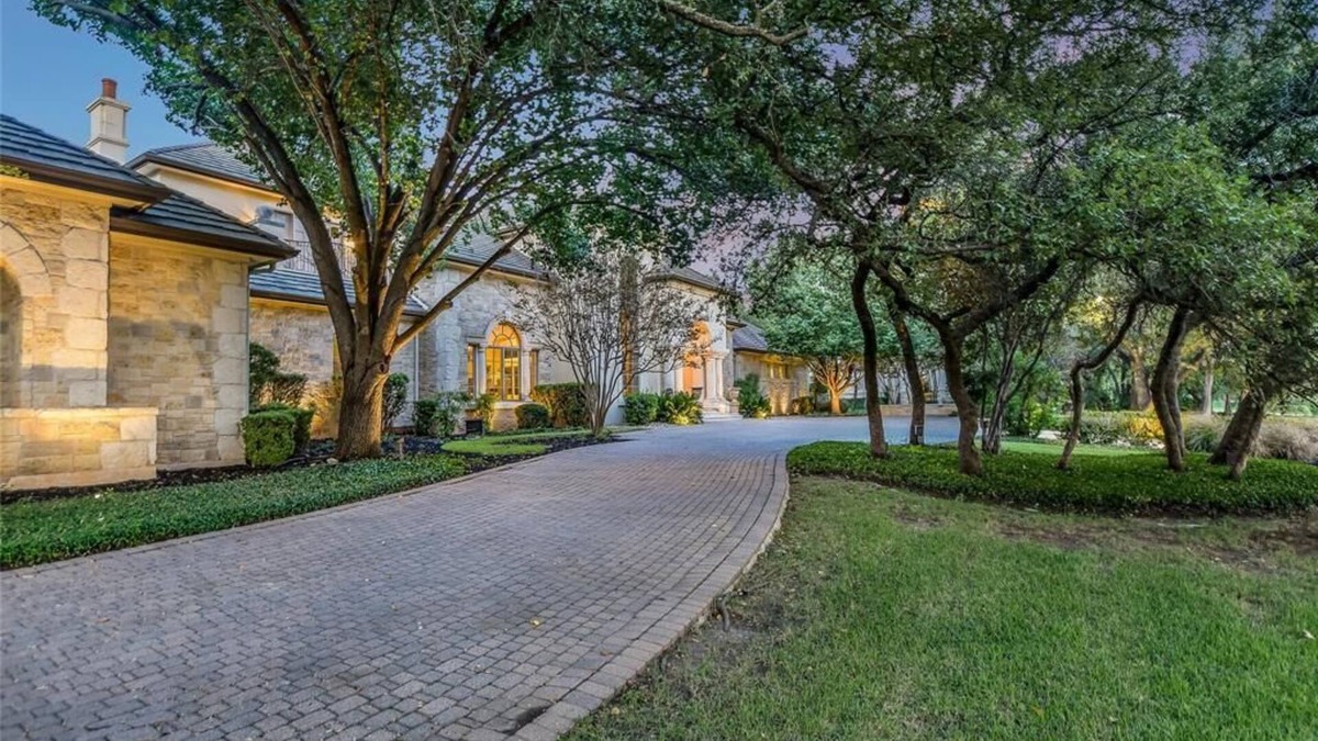 Barton Creek House | Luxury Golf Resort Villa