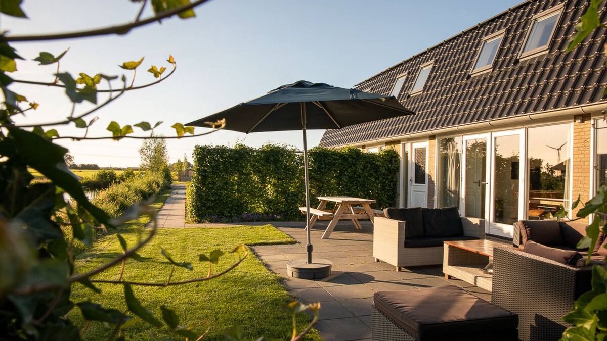 Municipality of Oudewater House | Luxury Group Accomodation Surrounded by Meadows and Close to the Major Cities