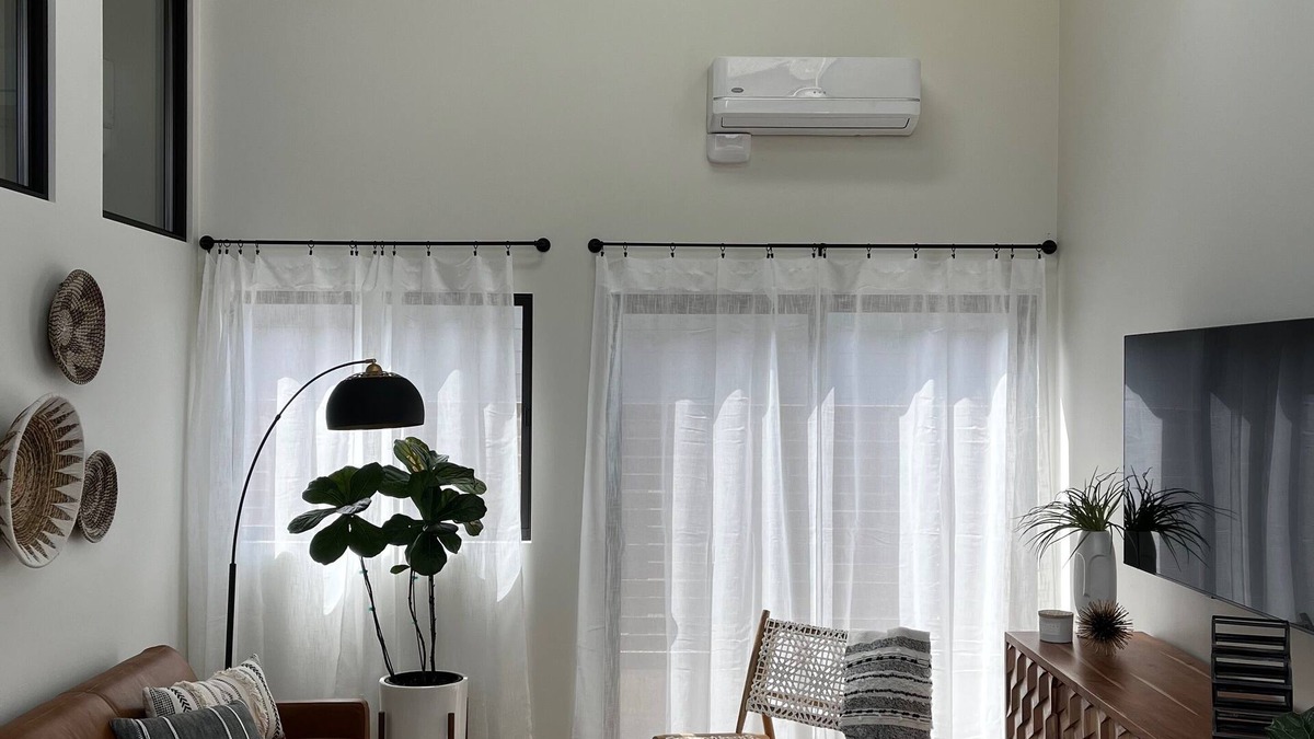 Olde Carlsbad House | Luxury Guesthouse in Quiet Neighborhood 5 min from the Beach!