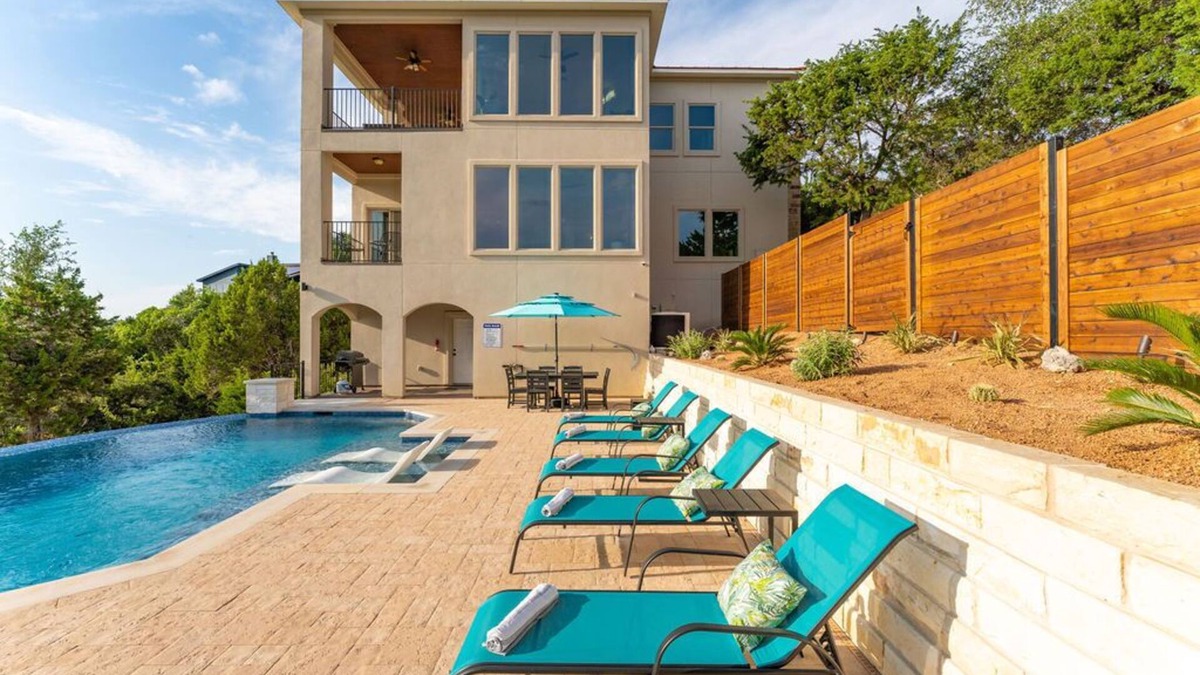 Northshore On Lake Travis House | Luxury Hilltop Retreat with Pool, Game Room & Panoramic Lake Views