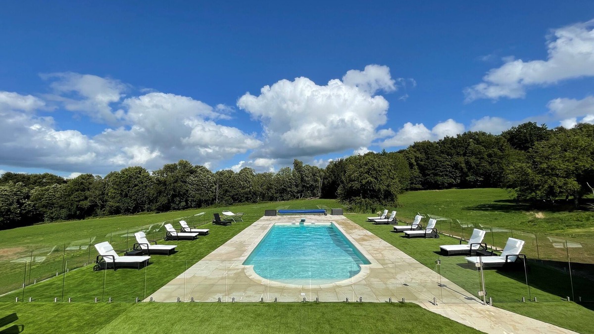 Jumilhac-le-Grand House | Luxury Holiday Rental For Families and Friends