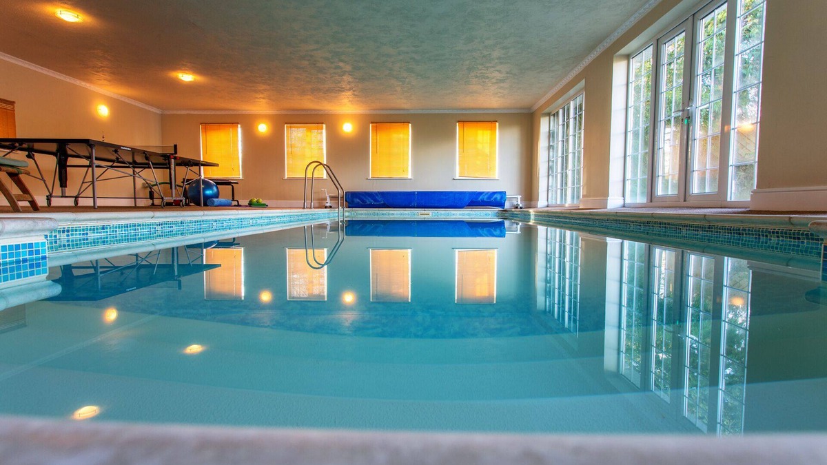 Upper Sapey Cottage | Luxury Holiday Apartment With Exclusive Heated Indoor Swimming Pool And Sauna