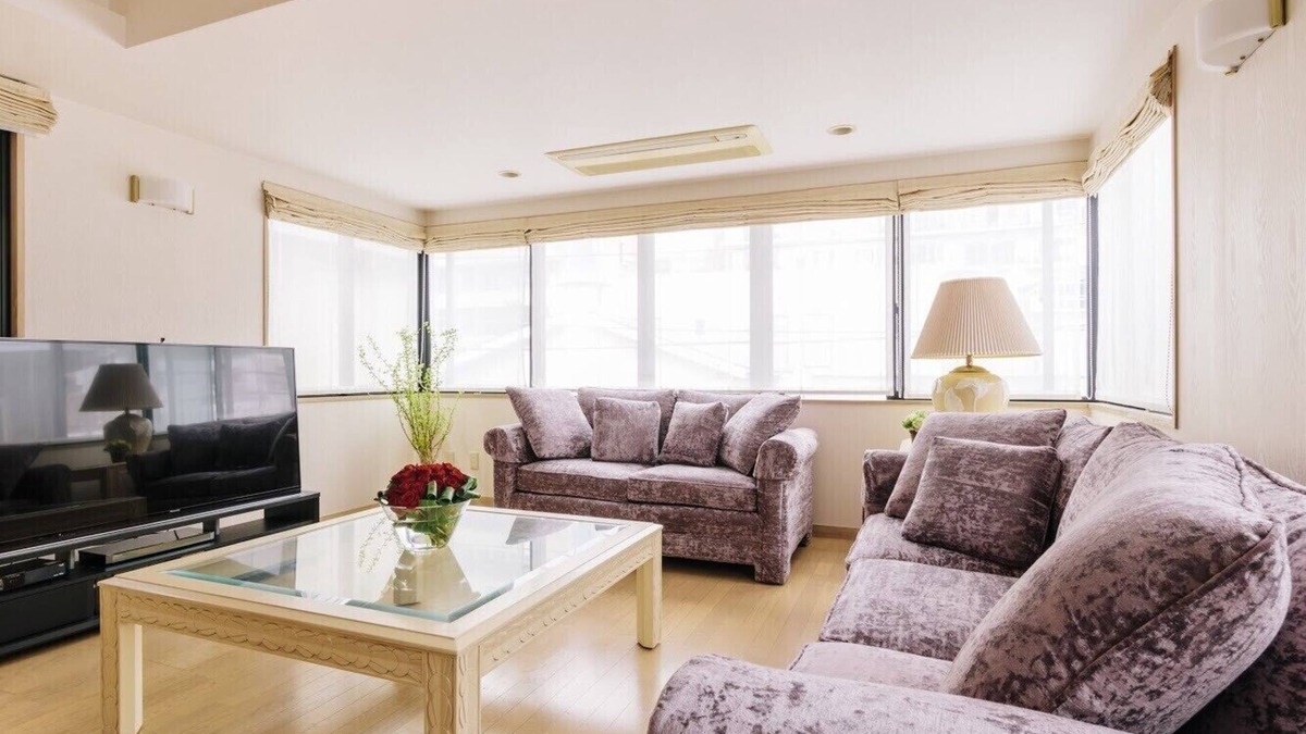 Nishiazabu House | Luxury Home For Max 8 ppl in Roppongi / Free wi-fi!